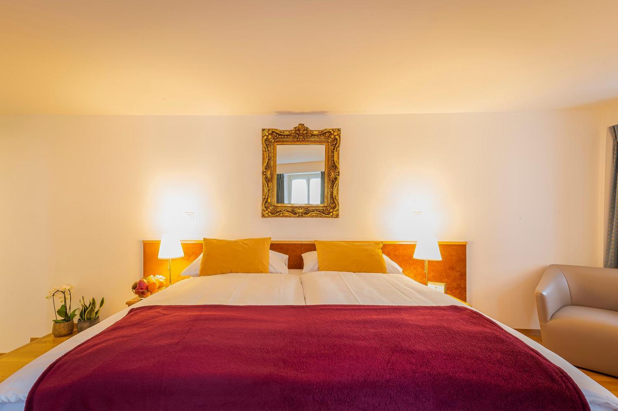 Hotel Du Cheval Blanc - City Center Bulle Kültér fotó